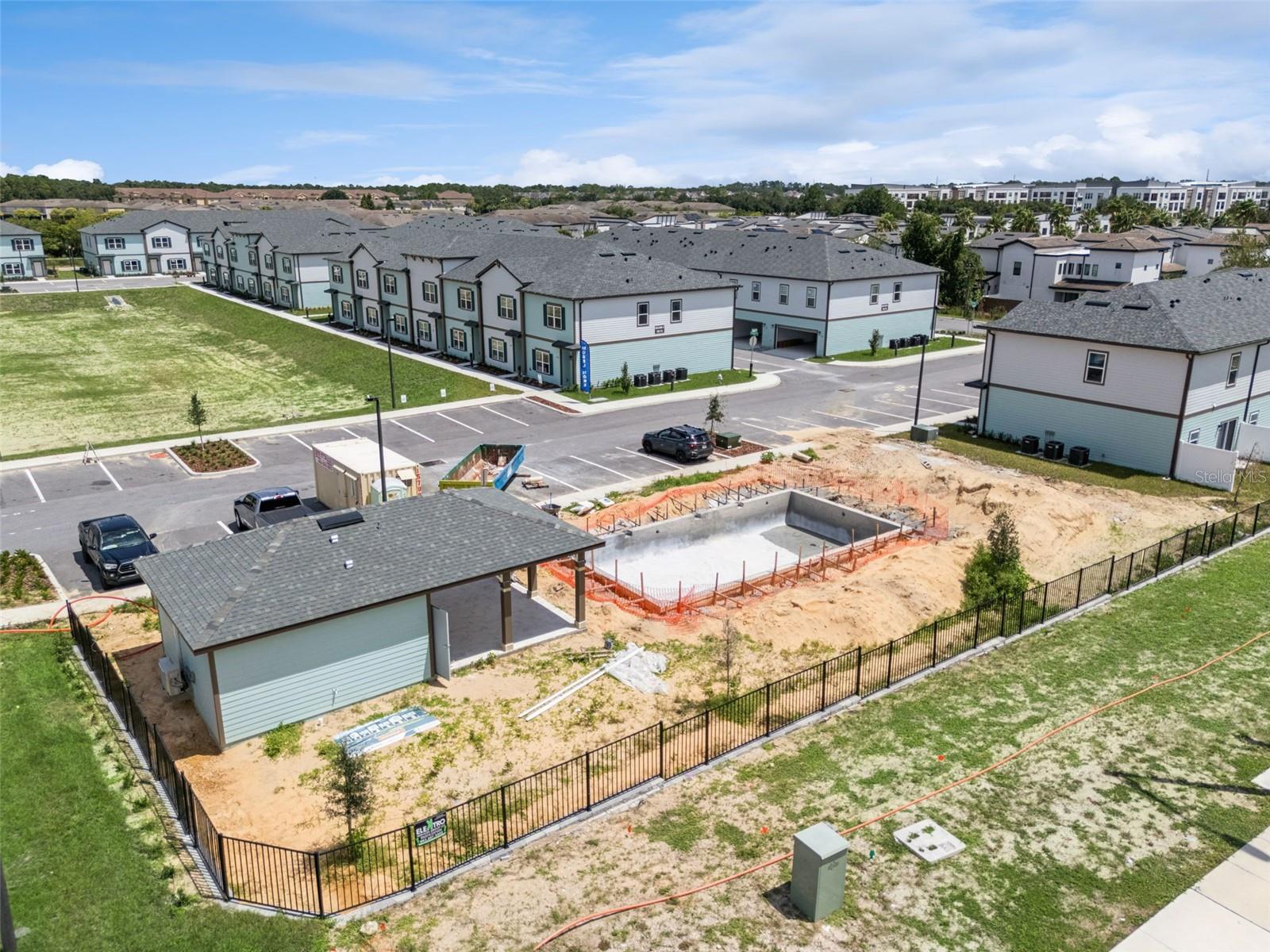 82 Unit New Completed Townhouse Community For Sale In Davenport, Florida - $32,900,000 82 Unit New Completed Townhouse Community For Sale In Davenport, Florida - $32,900,000